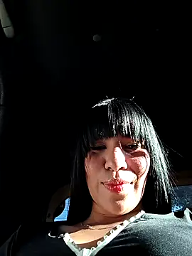 Snapshot of MonserratJons01 chatting on 20, 3, 2026 MonserratJons01 online show from 20, 3, 2026