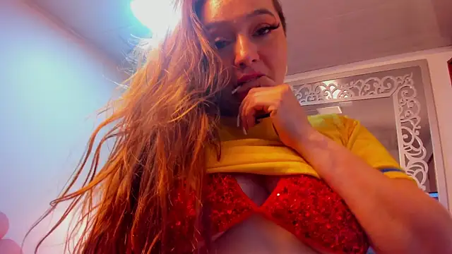 Snapshot of SabrinaVantress chatting on 18, 6, 2026 SabrinaVantress online show from 18, 6, 2026