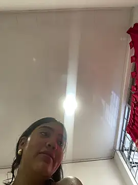 Snapshot of samatha_swet chatting on 5, 4, 2026 samatha swet online show from 5, 4, 2026