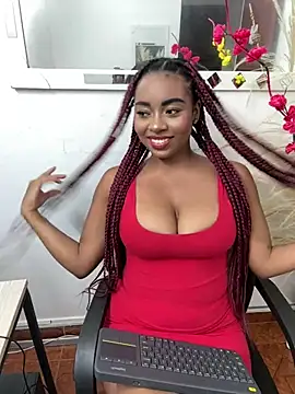 Snapshot of Kloe_rousse01 chatting on 3, 4, 2026 Kloe rousse01 online show from 3, 4, 2026