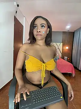 Snapshot of Kloe_rousse01 chatting on 16, 4, 2026 Kloe rousse01 online show from 16, 4, 2026