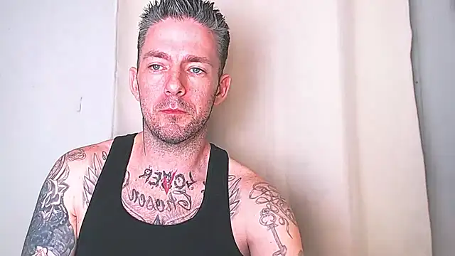 SkylarrGrey online show from 20, 3, 2026