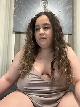 CurlyMaddie online show from 20, 4, 2026