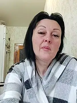 Snapshot of HelgaDennis chatting on 9, 4, 2026 HelgaDennis online show from 9, 4, 2026