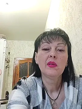Snapshot of HelgaDennis chatting on 13, 4, 2026 HelgaDennis online show from 13, 4, 2026