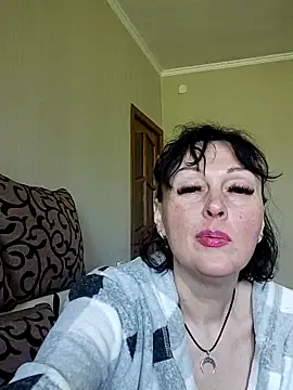Snapshot of HelgaDennis chatting on 26, 4, 2026 HelgaDennis online show from 26, 4, 2026