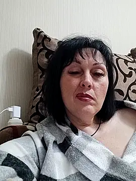 Snapshot of HelgaDennis chatting on 17, 5, 2026 HelgaDennis online show from 17, 5, 2026