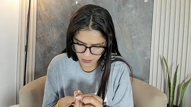 alina sauvage online show from 4, 7, 2026