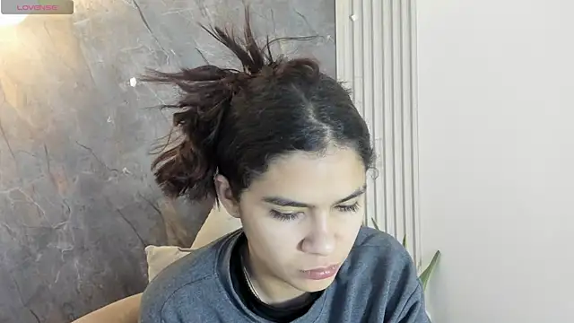 alina sauvage online show from 9, 7, 2026