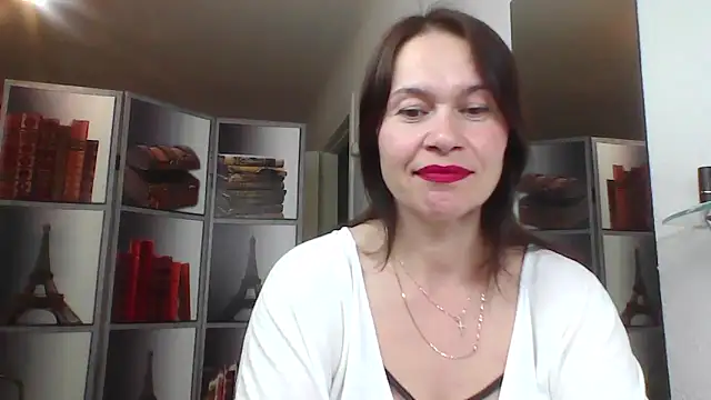 Selena Moo online show from 25, 5, 2026