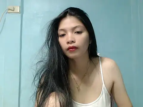 Snapshot of pinay_kitty23 chatting on 16, 4, 2026 pinay kitty23 online show from 16, 4, 2026