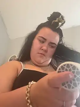 Khloeross online show from 26, 5, 2026