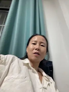 Snapshot of lilysister66 chatting on 1, 7, 2026 lilysister66 online show from 1, 7, 2026
