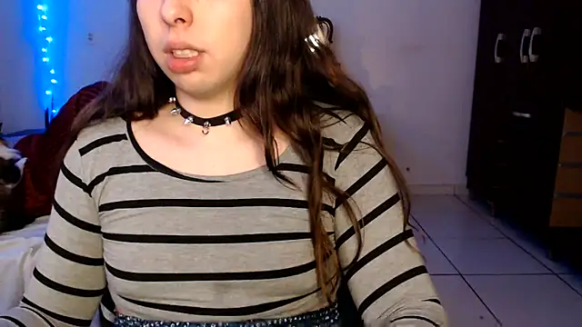 Snapshot of fvckingotik chatting on 29, 5, 2026 fvckingotik online show from 29, 5, 2026