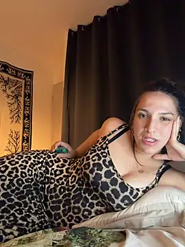 Snapshot of georginamoor chatting on 29, 4, 2026 georginamoor online show from 29, 4, 2026