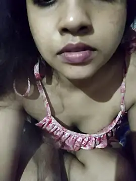 Snapshot of ALIZA_FENDY chatting on 25, 7, 2026 ALIZA FENDY online show from 25, 7, 2026