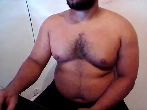 Snapshot of Derick_013 chatting on 17, 5, 2026 Derick 013 online show from 17, 5, 2026