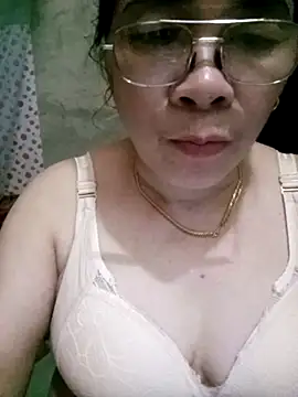 Snapshot of Funsexy1 chatting on 4, 4, 2026 Funsexy1 online show from 4, 4, 2026