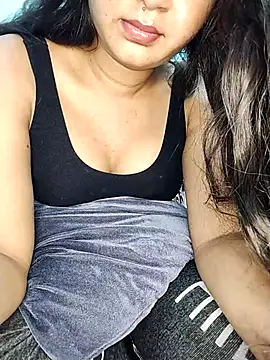 Snapshot of babygirl6263 chatting on 23, 3, 2026 babygirl6263 online show from 23, 3, 2026