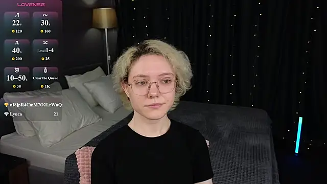 Snapshot of HottoKori chatting on 7, 7, 2026 HottoKori online show from 7, 7, 2026