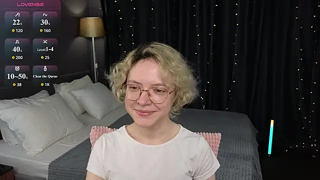 Snapshot of HottoKori chatting on 10, 7, 2026 HottoKori online show from 10, 7, 2026