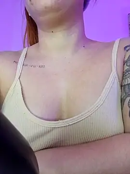 Snapshot of martina_connor1 chatting on 15, 7, 2026 martina connor1 online show from 15, 7, 2026