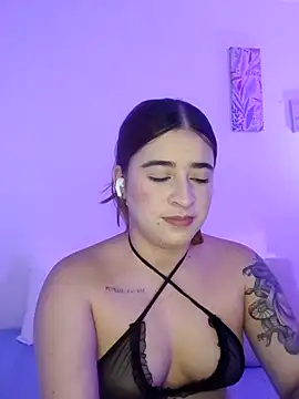 Snapshot of martina_connor1 chatting on 16, 7, 2026 martina connor1 online show from 16, 7, 2026