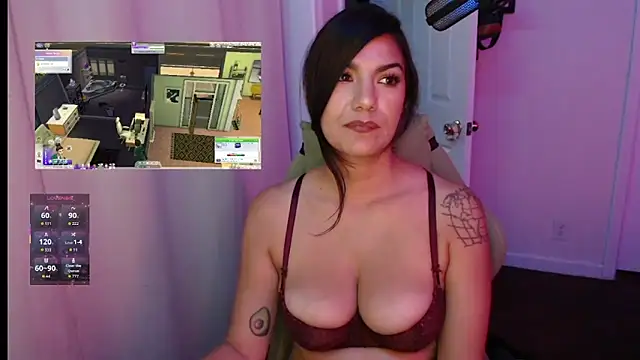 Snapshot of sweetRoxie chatting on 15, 5, 2026 sweetRoxie online show from 15, 5, 2026