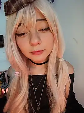 Snapshot of saki_nyanwn chatting on 19, 7, 2026 saki nyanwn online show from 19, 7, 2026