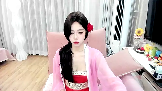 Snapshot of jolie_33 chatting on 26, 3, 2026 jolie 33 online show from 26, 3, 2026