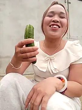 Snapshot of sena_baby chatting on 26, 3, 2026 sena baby online show from 26, 3, 2026