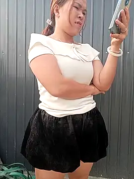 Snapshot of sena_baby chatting on 23, 4, 2026 sena baby online show from 23, 4, 2026