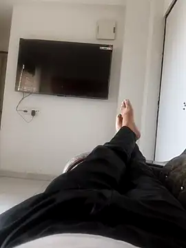 Snapshot of B_S0051 chatting on 4, 4, 2026 B S0051 online show from 4, 4, 2026