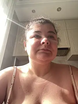 curly elise online show from 26, 3, 2026