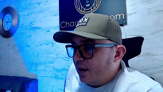 maximo daddy online show from 19, 4, 2026