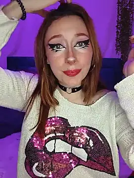 Amber prada online show from 18, 6, 2026
