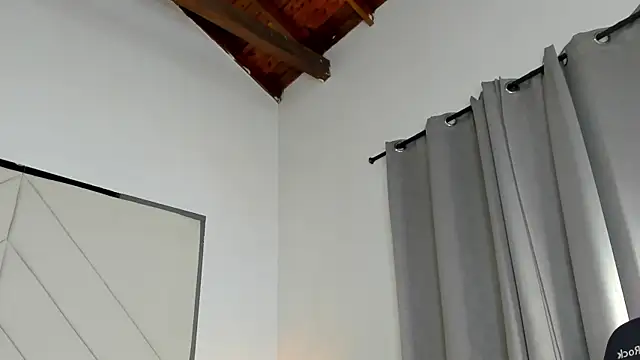 Snapshot of Celene_Rosejs chatting on 7, 7, 2026 Celene Rosejs online show from 7, 7, 2026
