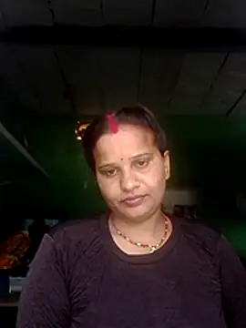 Snapshot of Shivani09900 chatting on 5, 7, 2026 Shivani09900 online show from 5, 7, 2026