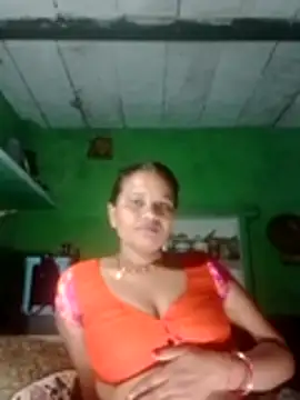 Snapshot of Shivani09900 chatting on 8, 7, 2026 Shivani09900 online show from 8, 7, 2026