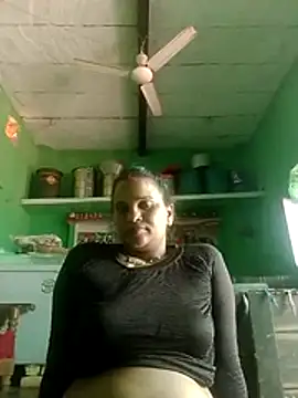Snapshot of Shivani09900 chatting on 14, 7, 2026 Shivani09900 online show from 14, 7, 2026