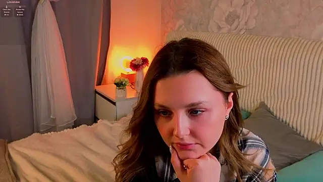 LorriMonz online show from 7, 7, 2026
