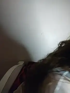 Snapshot of Yasmin_Oh chatting on 17, 6, 2026 Yasmin Oh online show from 17, 6, 2026