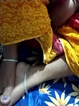 Snapshot of deshi_girl_2007 chatting on 4, 4, 2026 deshi girl 2007 online show from 4, 4, 2026