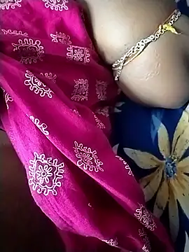 Snapshot of deshi_girl_2007 chatting on 12, 4, 2026 deshi girl 2007 online show from 12, 4, 2026