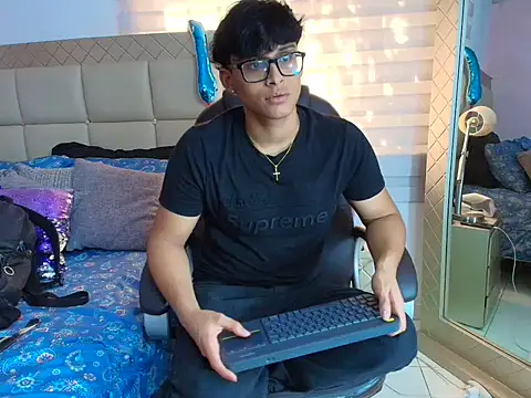 mathias oberlin online show from 24, 3, 2026