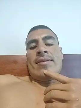 Snapshot of EdwiinR chatting on 23, 3, 2026 EdwiinR online show from 23, 3, 2026