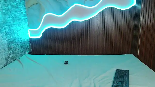 maia grace online show from 31, 3, 2026