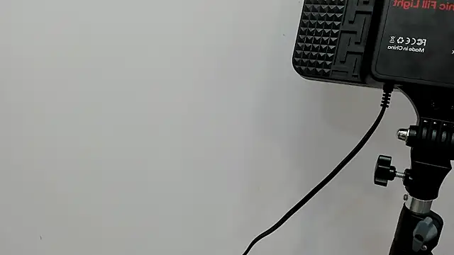 Snapshot of vannellope_roberts chatting on 5, 4, 2026 vannellope roberts online show from 5, 4, 2026