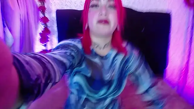 Snapshot of Edelyn_ink chatting on 20, 4, 2026 Edelyn ink online show from 20, 4, 2026
