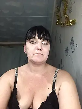 Snapshot of Milashkaqw chatting on 25, 4, 2026 Milashkaqw online show from 25, 4, 2026